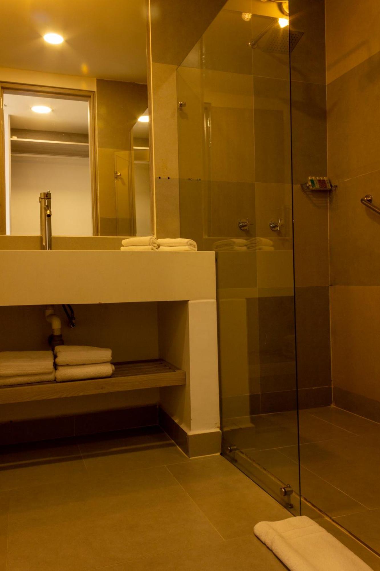 Vvc Hotel'S Βιλιαβισένσιο Εξωτερικό φωτογραφία